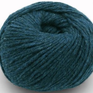 Chunky Wool Yarn Blue Thistle Colour
